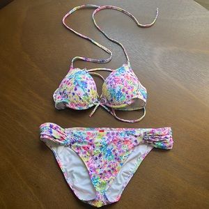 Victoria’s Secret Bikini Top🔆